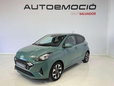 Usado Hyundai i10 64 CV (47 kW) 2025 Verde Utilitario
