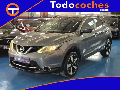 Usado Nissan Qashqai N-Vision 110 CV (80 kW) 2016 Gris / plata SUV