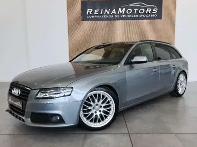 Usado Audi A4 Exclusive 143 CV (105 kW) 2010 Gris / plata Familiar