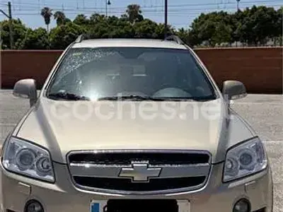 Usado Chevrolet Captiva 150 CV (110 kW) 2007 Beige SUV