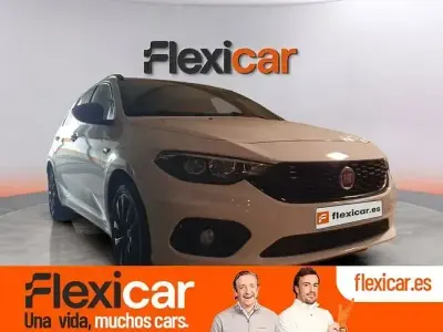Usado Fiat Tipo Easy 95 CV (69 kW) 2018 Blanco Familiar