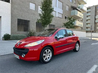 Usado Peugeot 207 Sport 90 CV (66 kW) 2007 Rojo Berlina