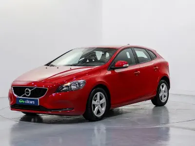 Usado Volvo V40 Kinetic 120 CV (88 kW) 2017