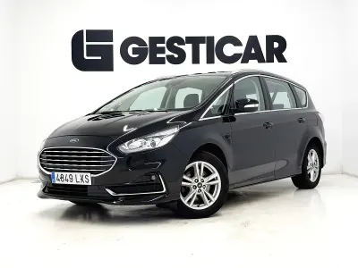 Używany Ford S-MAX Titanium 150 KM (110 kW) 2022 Minivan