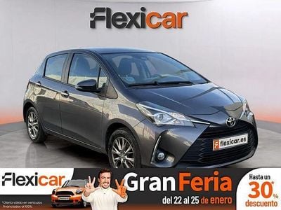 Gris Usado 2017 Toyota Yaris Active | 11.490 € (Precio justo)