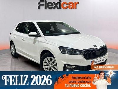 Blanco Usado 2024 Skoda Fabia Selection Berlina | 16.490 € (Precio justo)