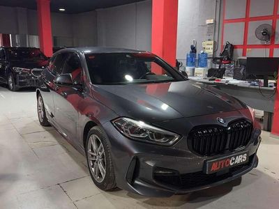 Gris Usado 2021 BMW 118 M Sport Utilitario | 19.300 € (Precio justo)