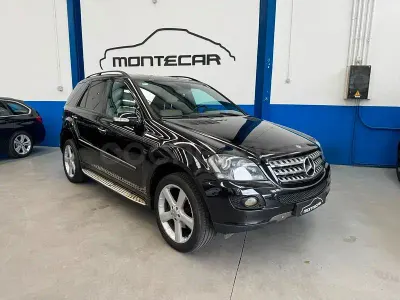 Usado Mercedes ML280 190 CV (139 kW) 2009 Negro SUV