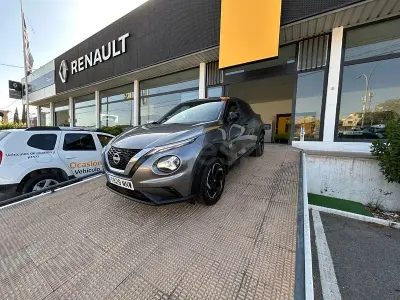 Usado Nissan Juke N-Connecta 114 CV (83 kW) 2024 Gris / plata SUV