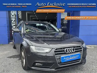 Usado Audi A4 Exclusive 150 CV (110 kW) 2014 Gris / plata Familiar