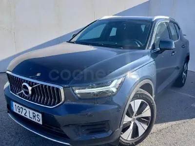 Usado Volvo XC40 Inscription 211 CV (155 kW) 2021 Azul SUV