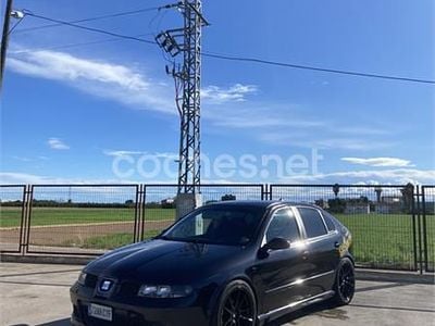 Negro Usado 2004 Seat Leon Sport Berlina | 5500 € (Un poco caro)