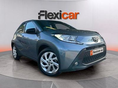 Begagnad Toyota Aygo X 72 HK (52 kW) 2024 Blå SUV