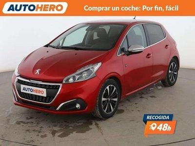 Rojo Usado 2019 Peugeot 208 S Utilitario | 8099 € (Buen precio)