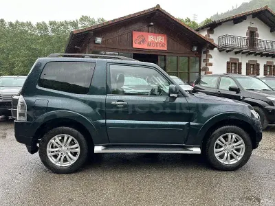 Usado Mitsubishi Montero 190 CV (139 kW) 2015 Verde SUV