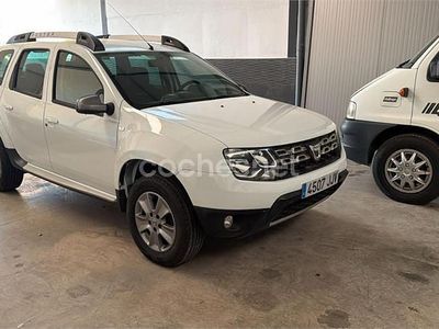 Usado Dacia Duster Ambiance 109 CV (80 kW) 2015 Blanco SUV