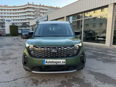 Nieuw Ford Tourneo Courier Active 100 kW (136 PK) 2026 Groen MPV