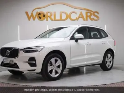 Usado Volvo XC60 Momentum 197 CV (144 kW) 2022 Blanco SUV