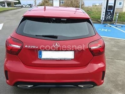 Rojo Usado 2017 Mercedes A220 AMG line Berlina | 18.000 € (Precio justo)