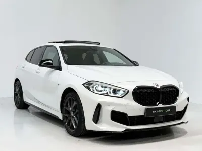 Usado BMW M135 M Performance 306 CV (225 kW) 2023 Blanco Utilitario