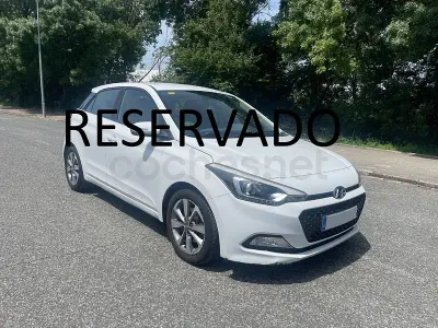 Usado Hyundai i20 Active 90 CV (66 kW) 2017 Blanco Berlina