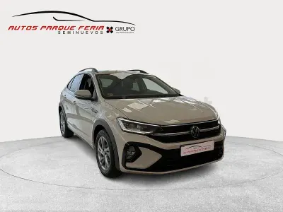 Usado VW Taigo R-line 150 CV (110 kW) 2024 Beige SUV