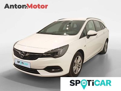 Usado Opel Astra Edition 110 CV (80 kW) 2021 Blanco Berlina