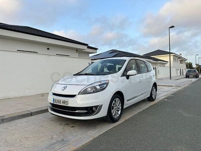 Usado Renault Grand Scénic III Privilege 130 CV (95 kW) 2013 Blanco Monovolumen