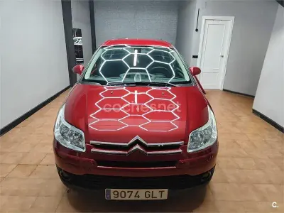 Usado Citroën C4 110 CV (80 kW) 2009 Granate Berlina