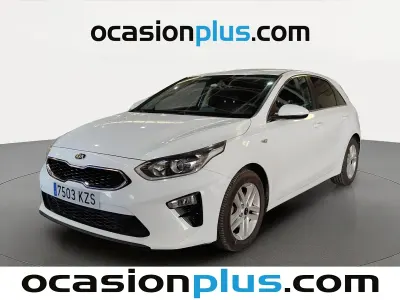 Usado Kia Ceed 120 CV (88 kW) 2019 Blanco Utilitario