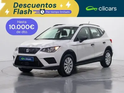 Używany Seat Arona Style 90 KM (66 kW) 2019 Biały SUV