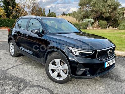 Negro Usado 2022 Volvo XC40 Plus SUV | 29.590 € (Precio justo)