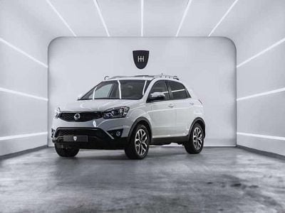 Usado SsangYong Korando 178 CV (130 kW) 2016 Blanco SUV