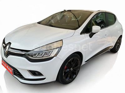Blanco Usado 2018 Renault Clio IV Zen Utilitario | 9732 € (Precio justo)