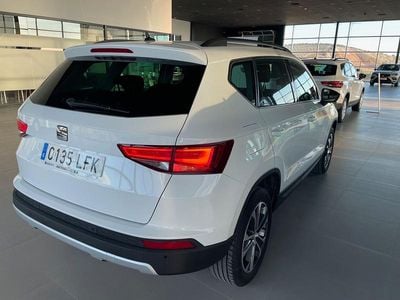 Usado Seat Ateca Style 116 CV (85 kW) 2021 Blanco SUV