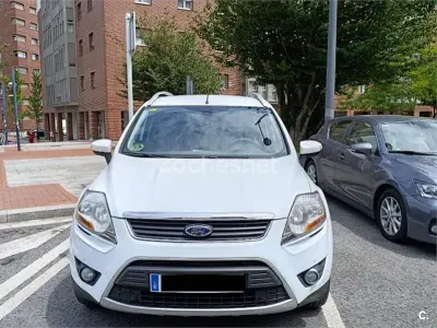 Usado Ford Kuga Trend 136 CV (100 kW) 2010 Blanco SUV