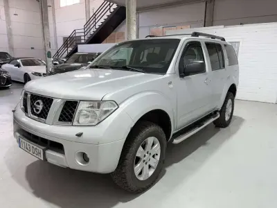 Usado Nissan Pathfinder SE 174 CV (127 kW) 2005 Gris SUV