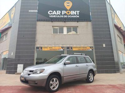 Usado Mitsubishi Outlander 136 CV (100 kW) 2003 Gris / plata SUV