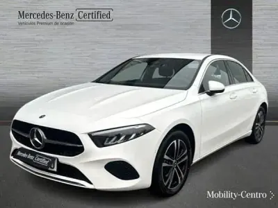 Usado Mercedes A250 217 CV (159 kW) 2025 Blanco Berlina