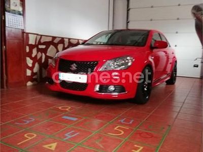 Rojo Usado 2014 Suzuki Kizashi Sport Berlina | 36.000 €