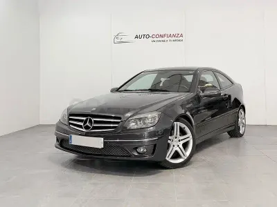 Usado Mercedes CLC220 150 CV (110 kW) 2008 Negro Utilitario