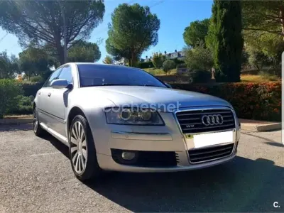 Usado Audi A8 450 CV (330 kW) 2005 Gris / plata Berlina