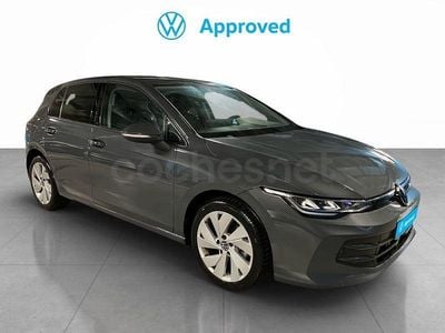 Usado VW Golf VIII 115 CV (84 kW) 2025 Gris / plata Berlina