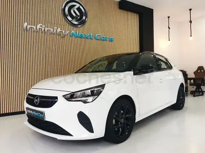 Usado Opel Corsa GS Line 100 CV (73 kW) 2022 Blanco Utilitario