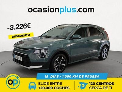 Usado Kia Niro 141 CV (103 kW) 2023 Gris / plata SUV