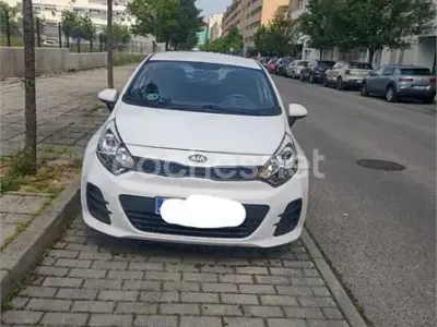Usado Kia Rio 84 CV (61 kW) 2016 Blanco Utilitario