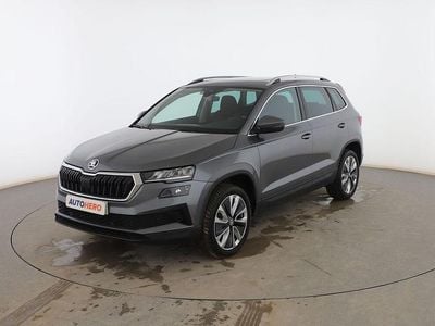 Usado Skoda Karoq Style 150 CV (110 kW) 2023 Gris SUV