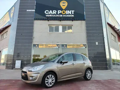 Usado Citroën C3 SELECTION 68 CV (50 kW) 2011 Beige Berlina