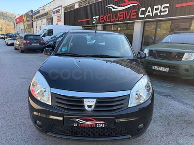 Usado Dacia Sandero Ambiance 75 CV (55 kW) 2010 Negro Berlina