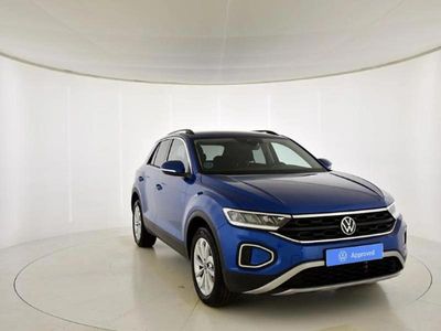 Usado VW T-Roc Life 150 CV (110 kW) 2024 Azul SUV